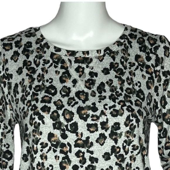 Loft Sleep Shirt Gray Black Pink Leopard Print Sweatshirt Long Sleeve - Picture 4 of 7